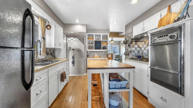 230 Giddings AVENUE, Sheboygan Falls, WI 53085