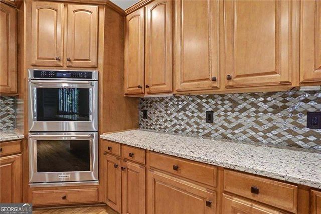 211 Cedar Woods Way, Canton, GA 30114