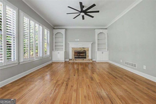 211 Cedar Woods Way, Canton, GA 30114