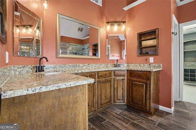 211 Cedar Woods Way, Canton, GA 30114