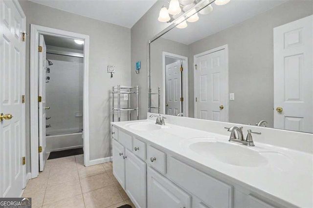 211 Cedar Woods Way, Canton, GA 30114