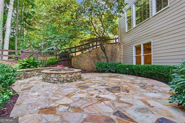 211 Cedar Woods Way, Canton, GA 30114