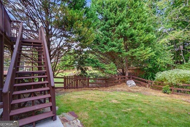 211 Cedar Woods Way, Canton, GA 30114