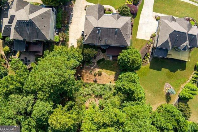 211 Cedar Woods Way, Canton, GA 30114