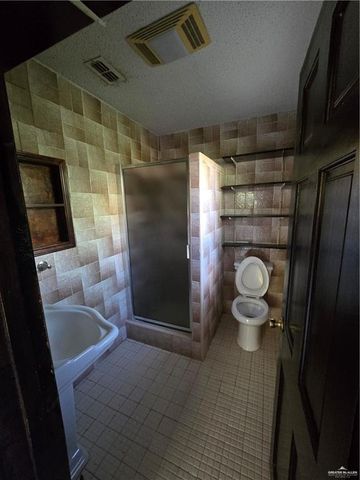 519 E 3rd Street, Sullivan City, TX 78595