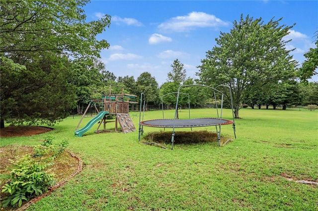 711 Bethel Road NW, Conyers, GA 30012