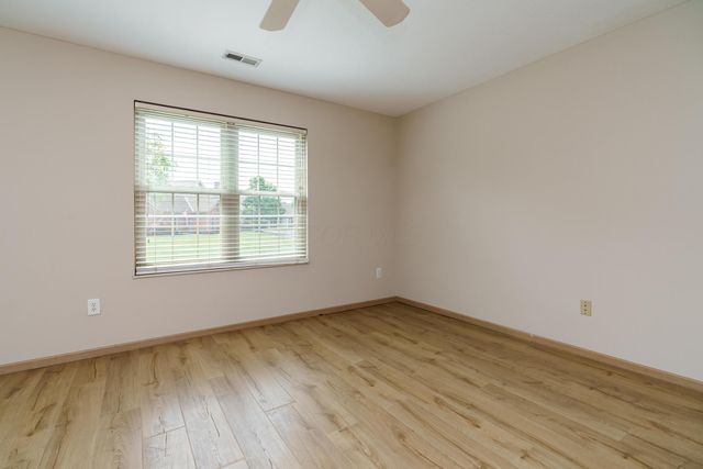 9427 Clermont Circle, Powell, OH 43065