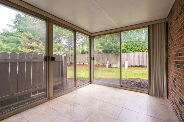 9427 Clermont Circle, Powell, OH 43065