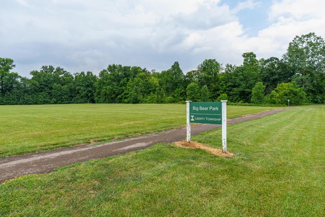 9427 Clermont Circle, Powell, OH 43065
