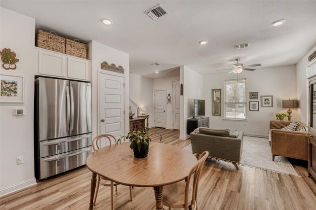 8007 Mellencamp DR, Austin, TX 78744