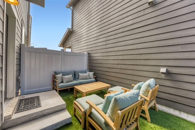 8007 Mellencamp DR, Austin, TX 78744