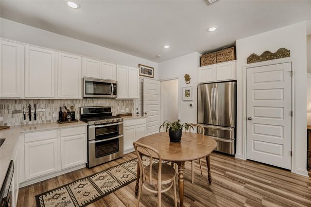 8007 Mellencamp DR, Austin, TX 78744