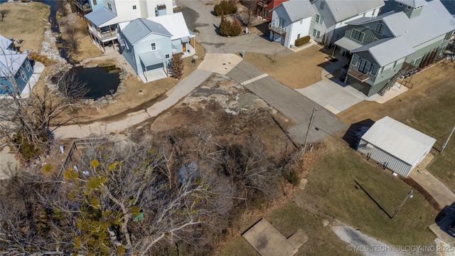 37214 S Cliff Crest, Langley, OK 74301