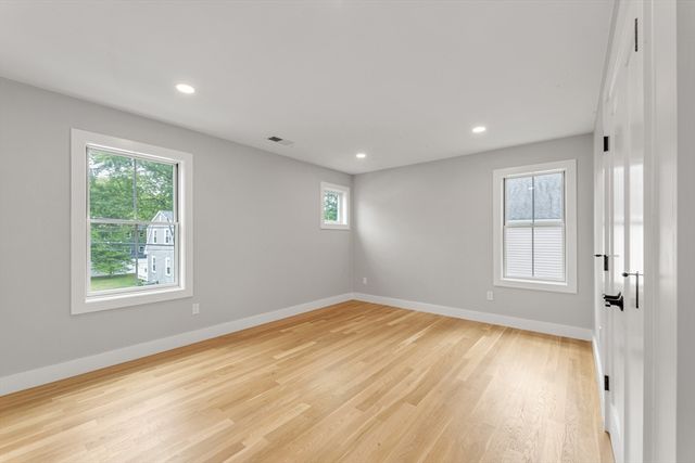 29 Keystone, Boston, MA 02132