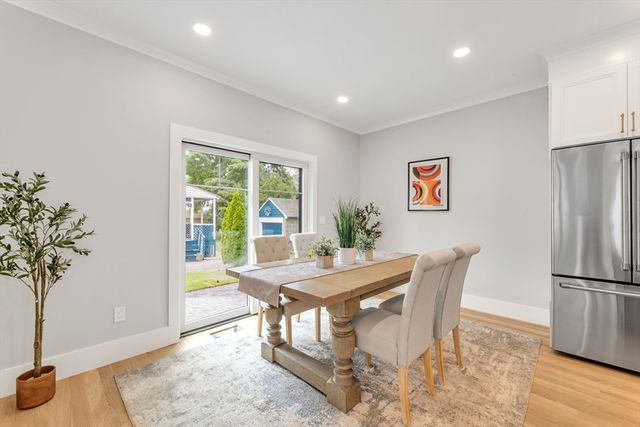 29 Keystone, Boston, MA 02132