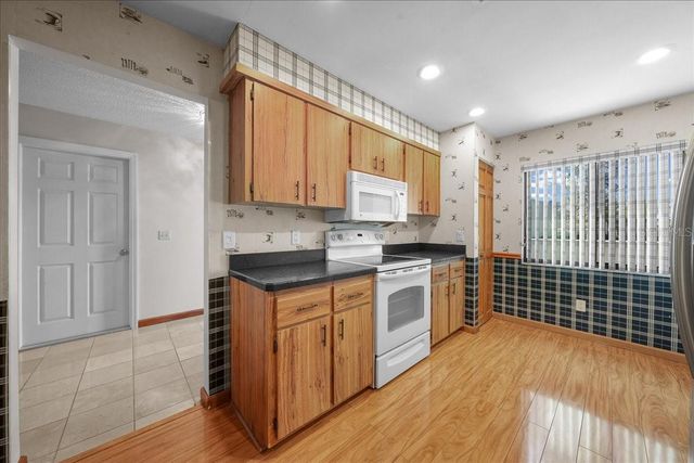 1934 SE 37TH CT CIRCLE, Ocala, FL 34471