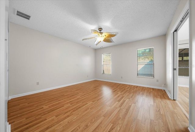 1934 SE 37TH CT CIRCLE, Ocala, FL 34471