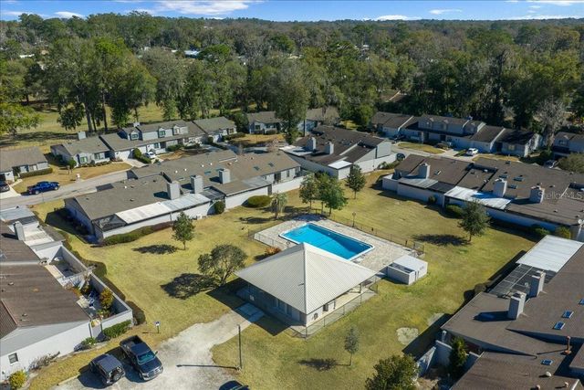 1934 SE 37TH CT CIRCLE, Ocala, FL 34471