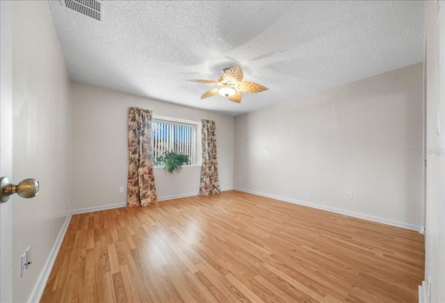 1934 SE 37TH CT CIRCLE, Ocala, FL 34471