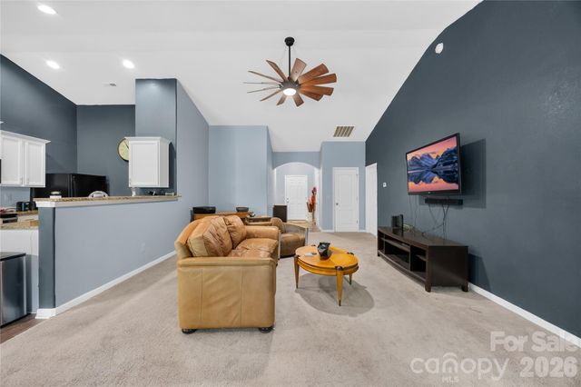 809 Gunnar Drive, Gastonia, NC 28054