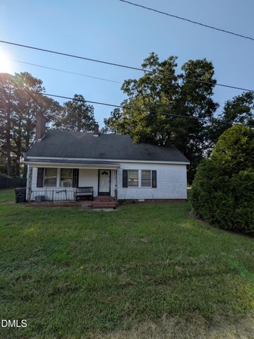 106 1st Street, Erwin, NC 28339