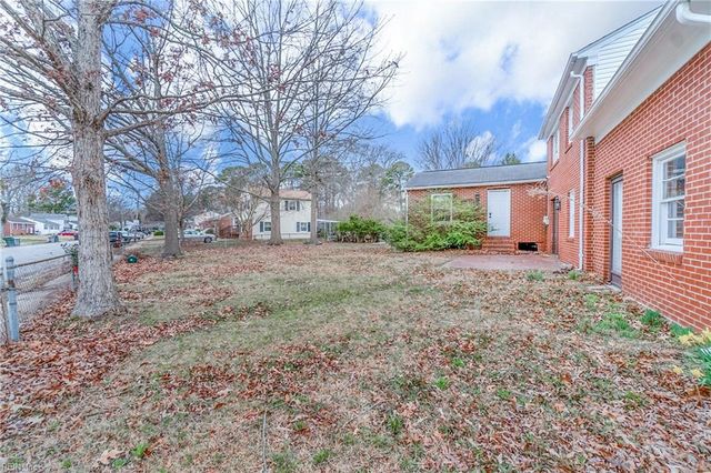 222 Clemwood PW, Hampton, VA 23669