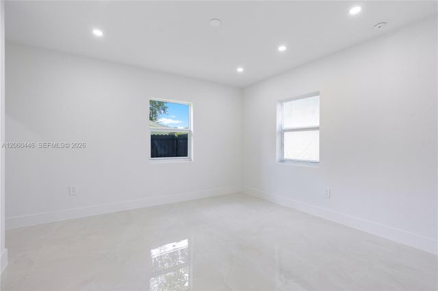 35 Allen Road, West Park, FL 33023