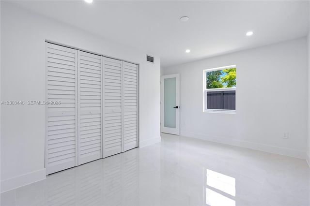 35 Allen Road, West Park, FL 33023