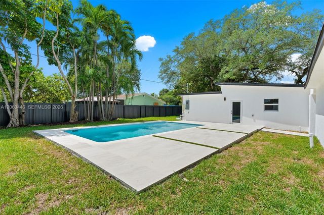 35 Allen Road, West Park, FL 33023