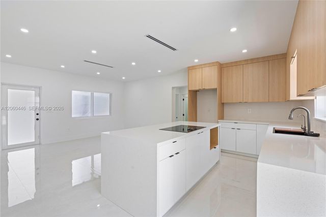 35 Allen Road, West Park, FL 33023