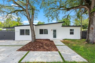 35 Allen Road, West Park, FL 33023