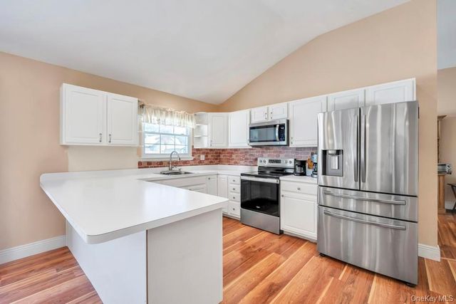 220 Washington Avenue, Patchogue, NY 11772