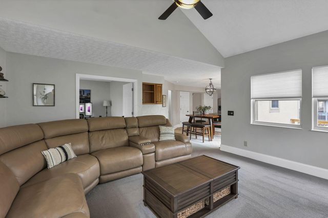 3799 Confluence Drive, Hilliard, OH 43026