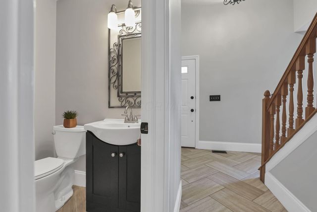3799 Confluence Drive, Hilliard, OH 43026