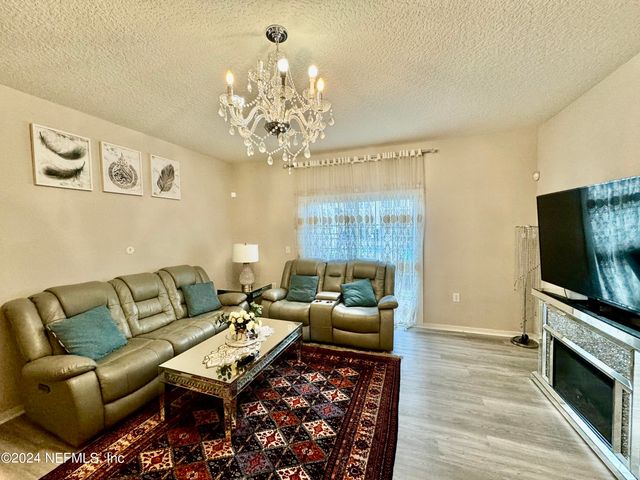 11368 ESTANCIA VILLA Drive 503, Jacksonville, FL 32246