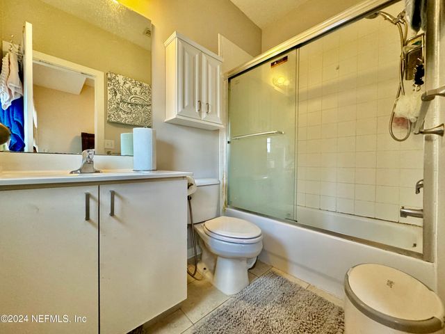 11368 ESTANCIA VILLA Drive 503, Jacksonville, FL 32246