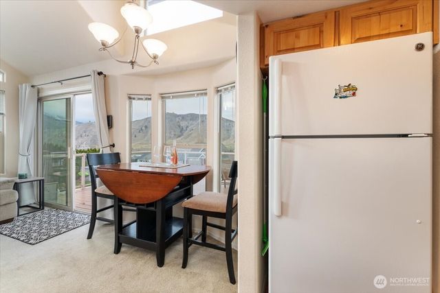 328 Pineview Drive, Orondo, WA 98843