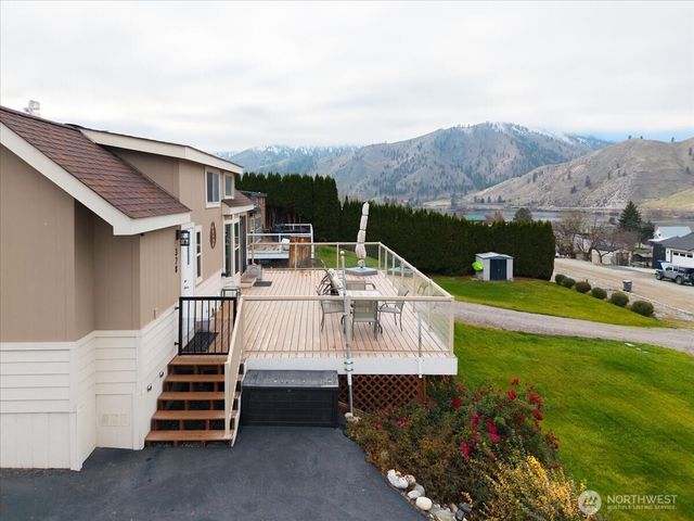 328 Pineview Drive, Orondo, WA 98843