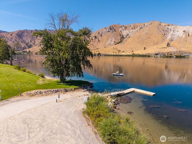 328 Pineview Drive, Orondo, WA 98843