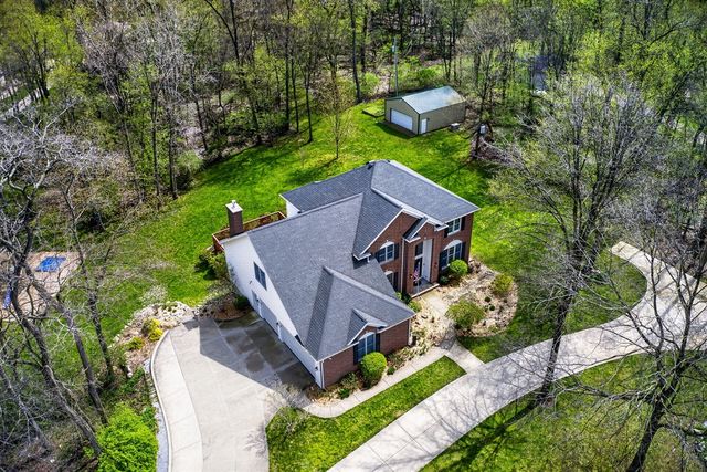 1900 Emerald Forest Lane, Niles, MI 49120