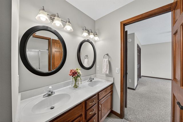 1900 Emerald Forest Lane, Niles, MI 49120