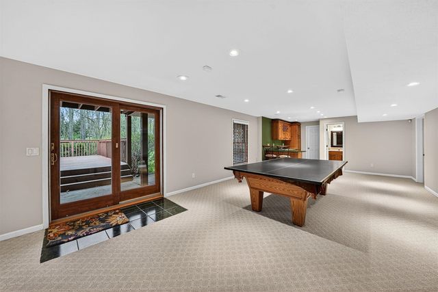 1900 Emerald Forest Lane, Niles, MI 49120