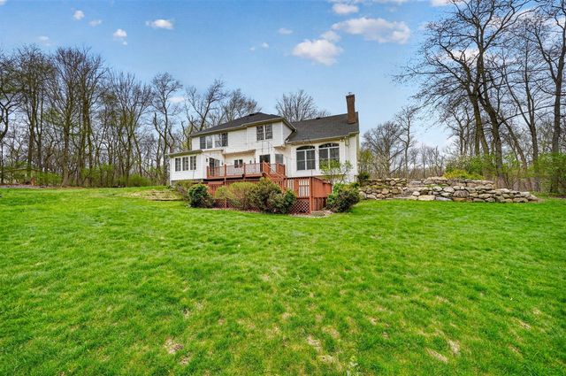 1900 Emerald Forest Lane, Niles, MI 49120
