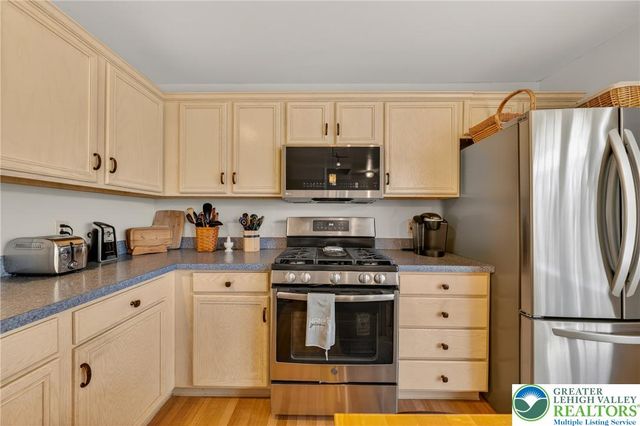 120 North Oak, Freemansburg Boro, PA 18017