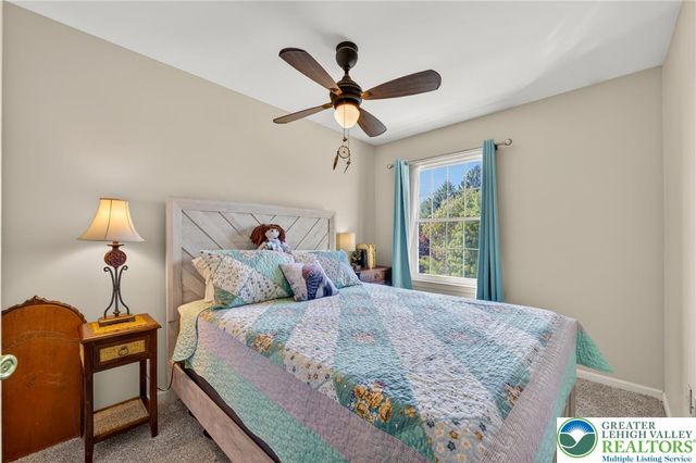 120 North Oak, Freemansburg Boro, PA 18017