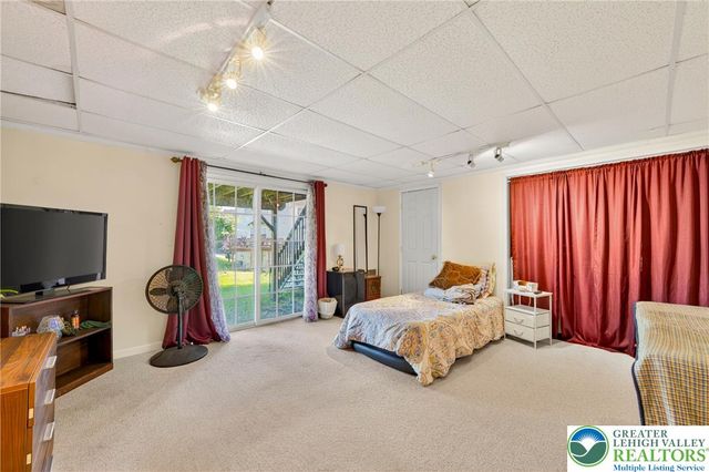 120 North Oak, Freemansburg Boro, PA 18017