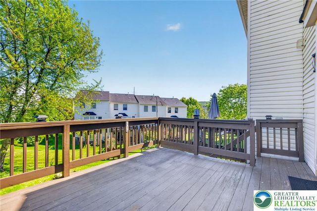120 North Oak, Freemansburg Boro, PA 18017