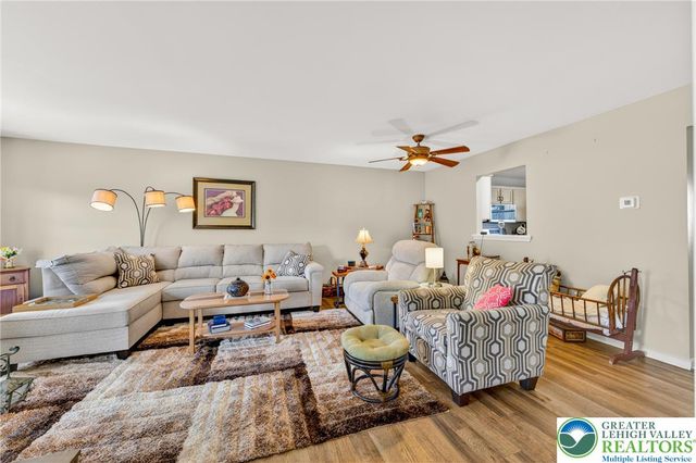 120 North Oak, Freemansburg Boro, PA 18017