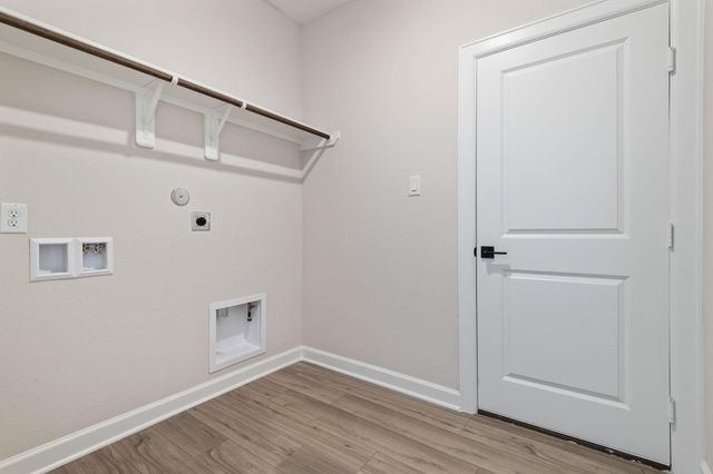 10803 Hickory Lane, Beasley, TX 77417