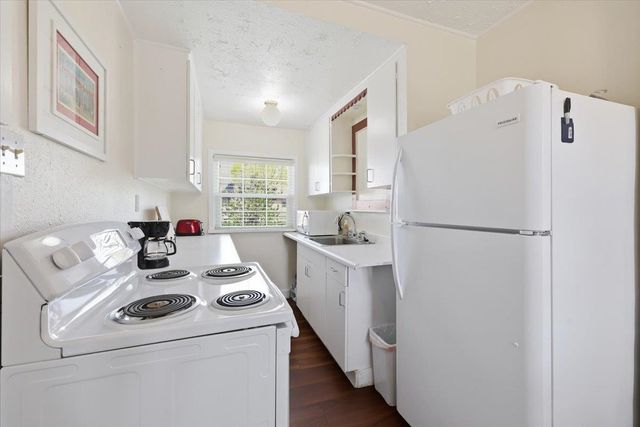 2223 E Sharp Ave, Spokane, WA 99202